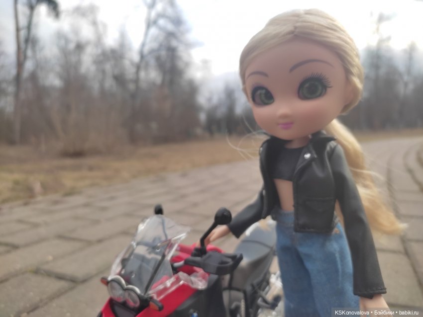 За весной помогают следить именно эти куклы (фото 2)