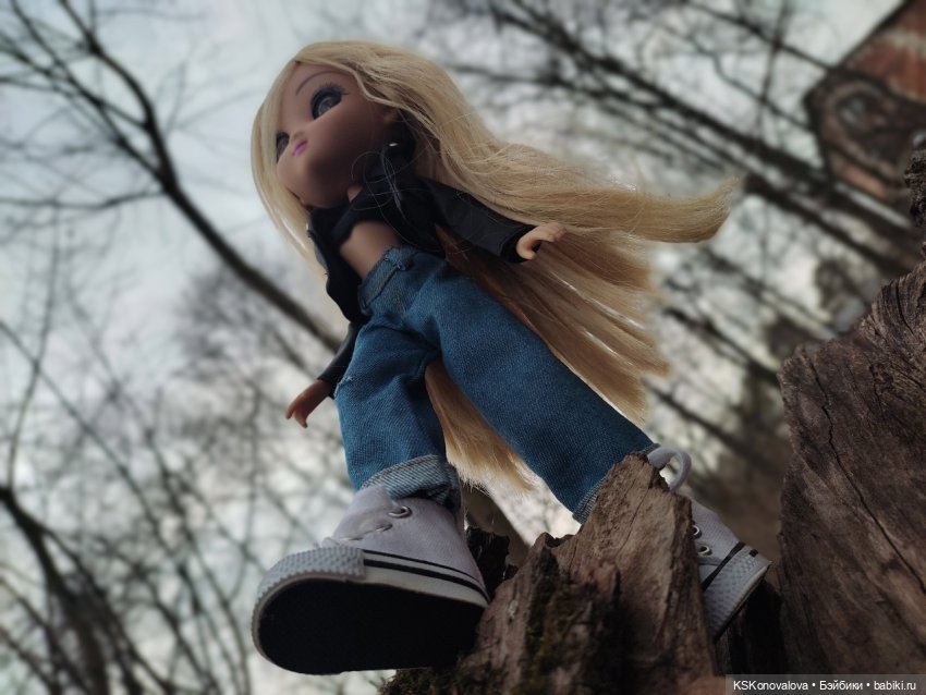 За весной помогают следить именно эти куклы