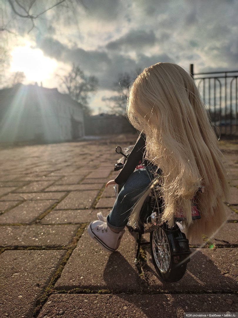 За весной помогают следить именно эти куклы