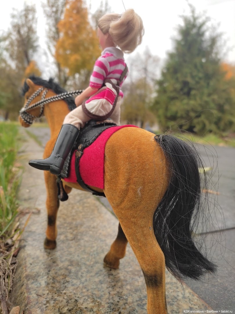 ПятНица. Куколки 1:12 (почти)