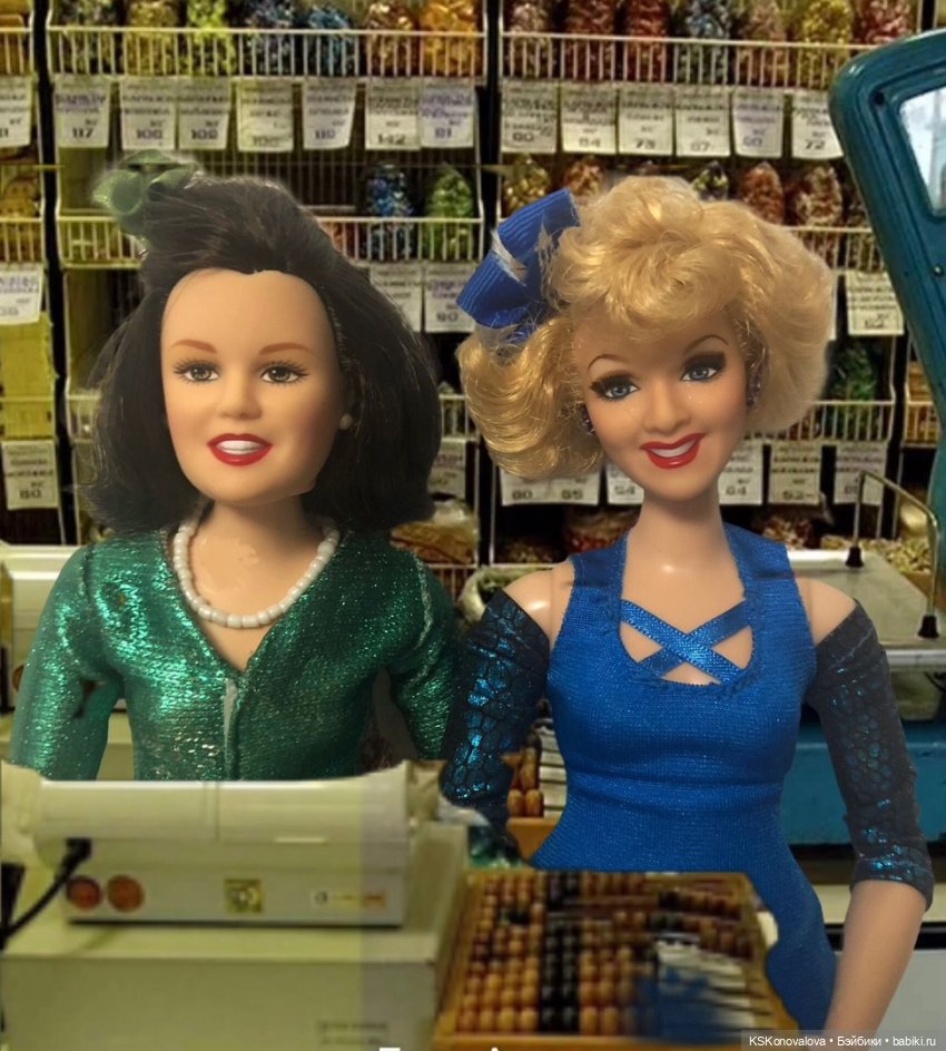 Новогодняя телепрограмма. Старые песни о главном. 1 серия