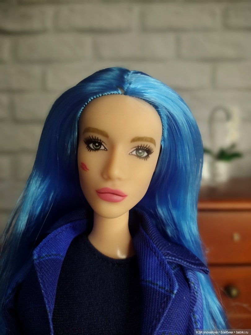 Мия. Распаковка, первые впечатления, фотосессия, сравнение с Barbie MTM BMR1959