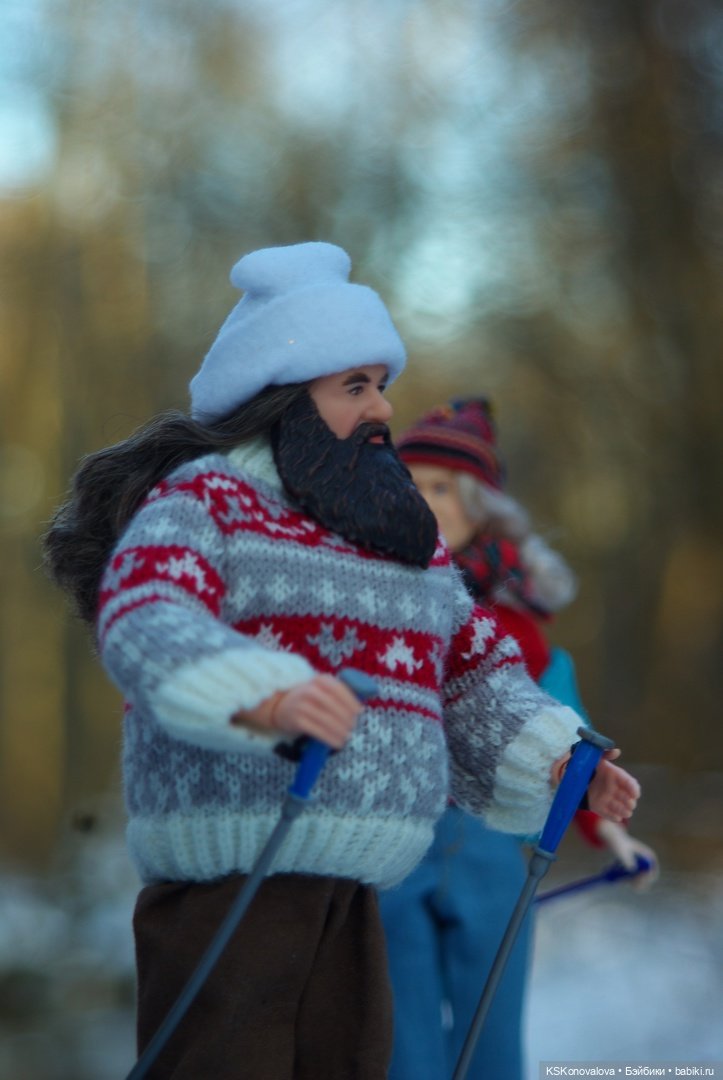 Семейный альбом. Лыжню предпенсионерам