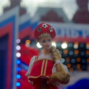 В День России с куклами