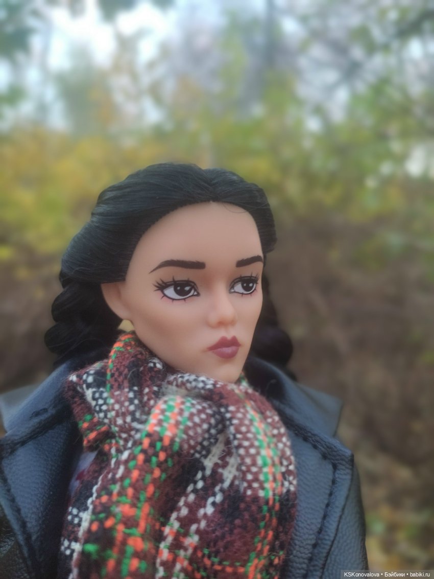 Год назад с Уэ́нздей — Аналоги Барби и куклы 1/6: клоны 90 (фото 5)