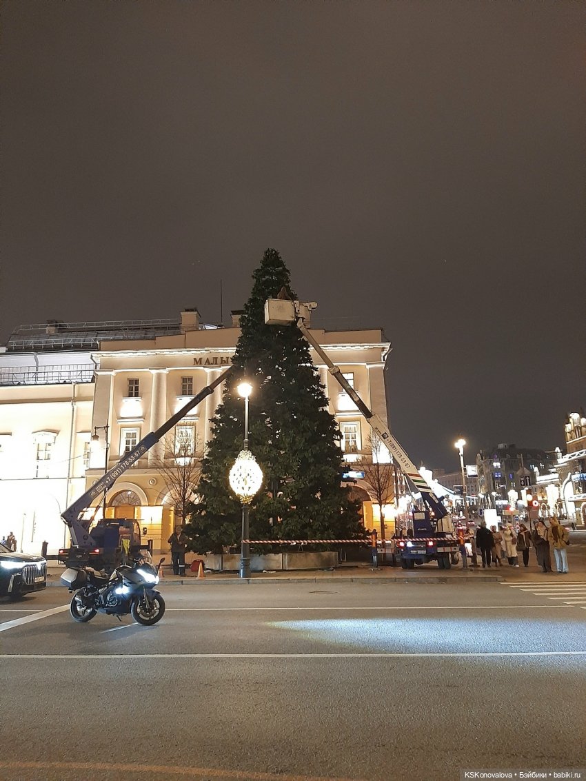 ПЕШКОМ 1:6. Смена декораций. Когда зажигаются ёлки ч.2