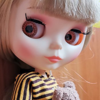 Юлька Blythe