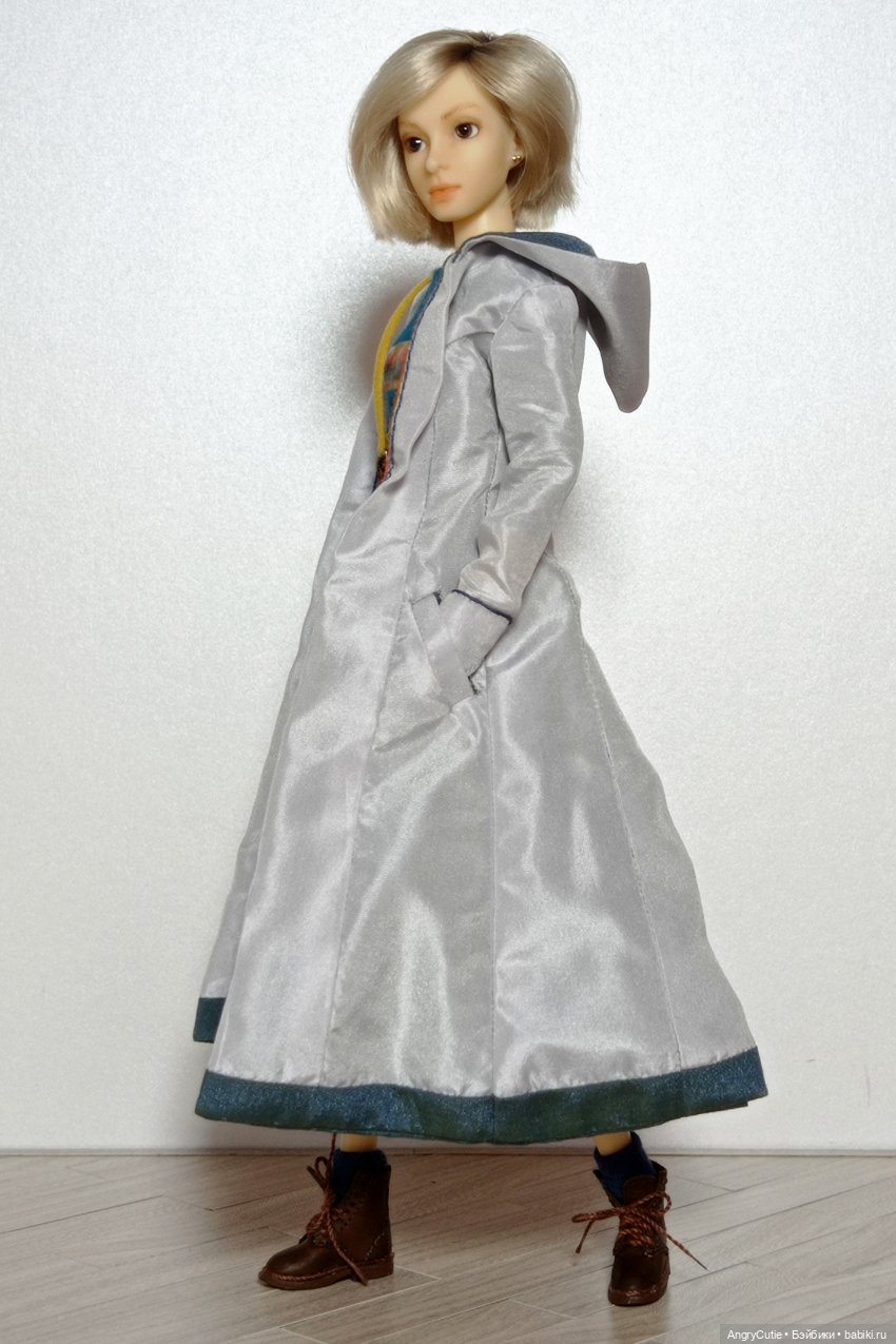 Зои в роли Доктора — Одежда и обувь для кукол своими руками: фото (фото 4)