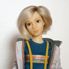 Зои в роли Доктора