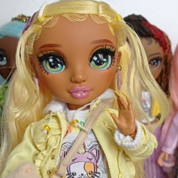 Санни! Рэйнбоу Хай