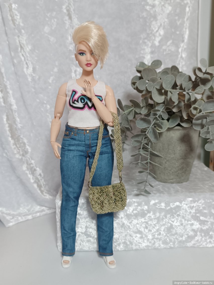 Сумочка в технике макраме для масштаба 1/6 | Бэйбики Сумочка в технике макраме для масштаба 1/6 (фото 4)