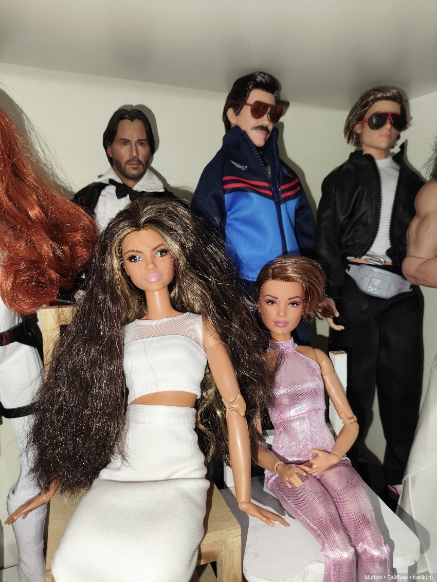 Моя кукольная полочка — Коллекции игровых кукол (Playline): фото полок (фото 3)