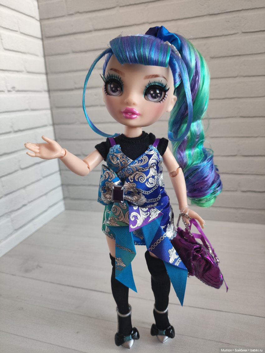 Сама в шоке, или новенькая девочка (фото 4)