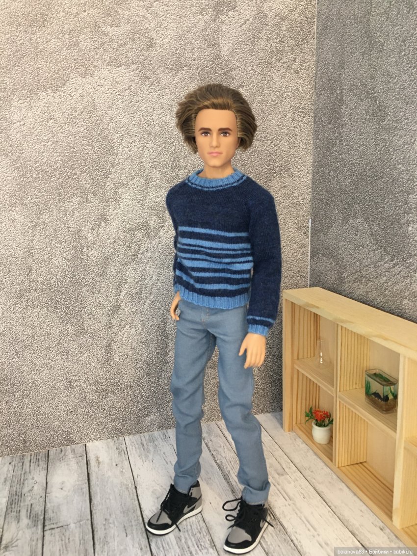 Мужской джемпер (формат барби)