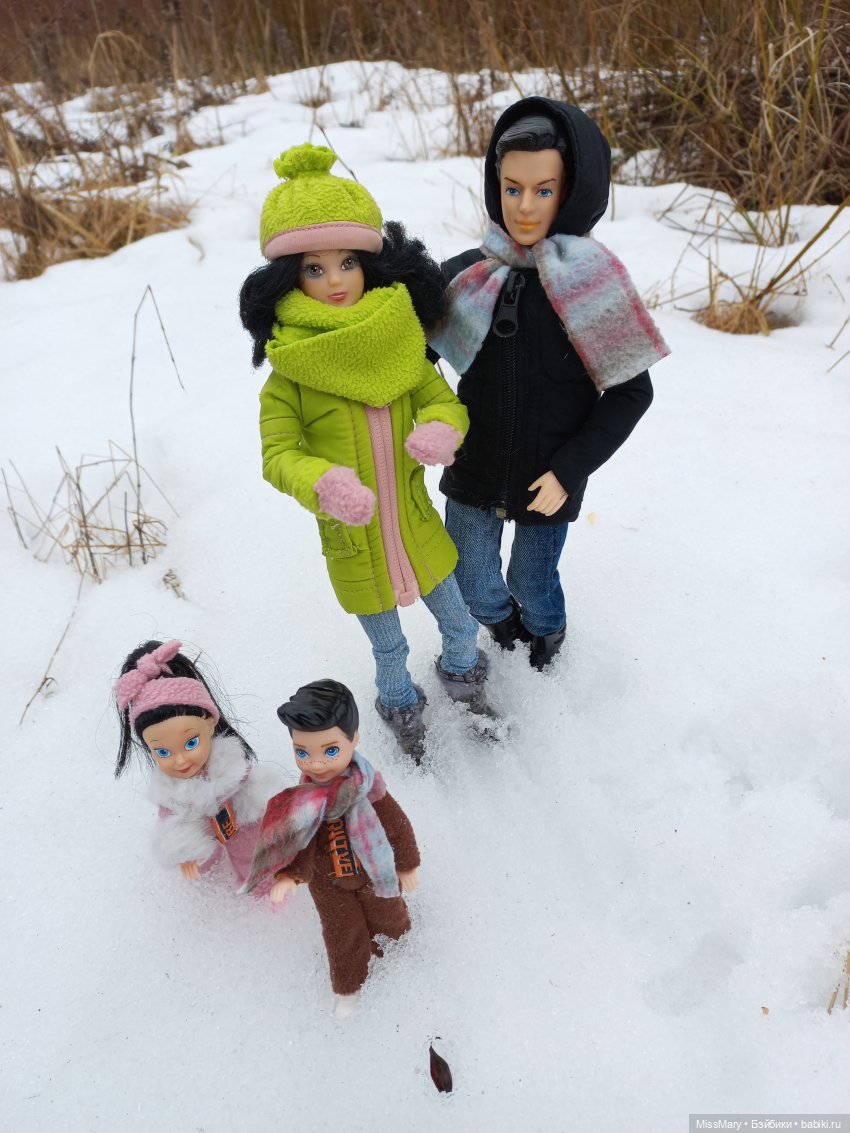 Выходной с мамой и папой | Бэйбики Выходной с мамой и папой — Разные шарнирные куклы (не БЖД): редкие (фото 4)