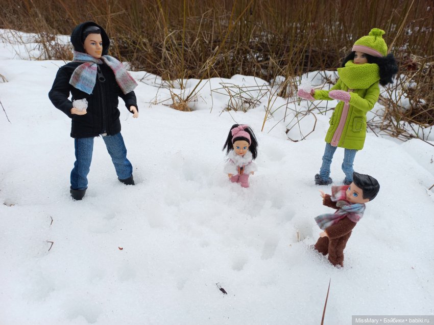 Выходной с мамой и папой | Бэйбики Выходной с мамой и папой — Разные шарнирные куклы (не БЖД): редкие