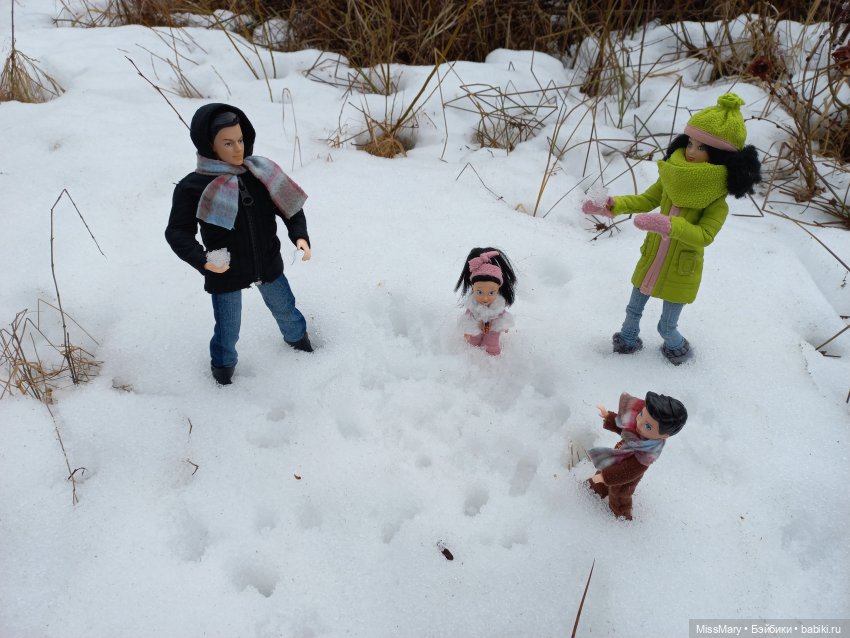 Выходной с мамой и папой | Бэйбики Выходной с мамой и папой — Разные шарнирные куклы (не БЖД): редкие
