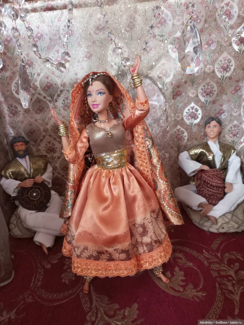 Индийская танцовщица: Болливуд у меня дома | Бэйбики Индийская танцовщица: Болливуд у меня дома (фото 5)