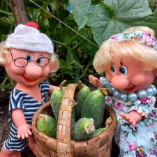 Весёлые картинки. Урожай огурцов