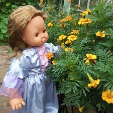 Прогулка в саду