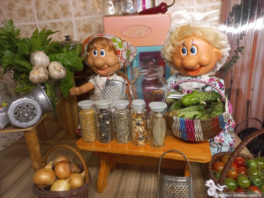 Весёлые картинки. Маринуем огурцы