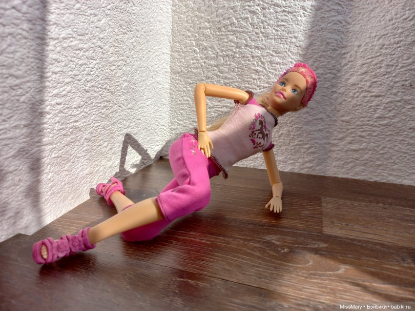 Пташкино гнездо. Глава 1. "Ленивое солнце октября" (фото 2)