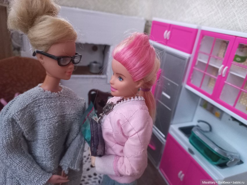 Пташкино гнездо. Глава 4. "Кошатница"