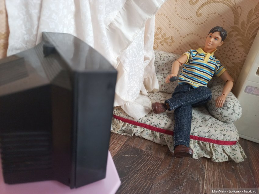 Пташкино гнездо. Глава 10. "Друг" (фото 3)