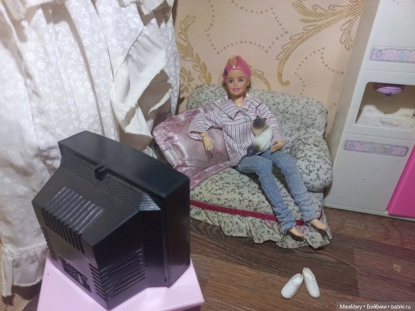 Пташкино гнездо. Глава 27. "Пришел ноябрь"