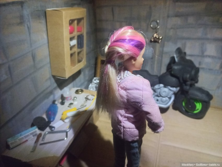 Пташкино гнездо. Глава 27. "Пришел ноябрь"