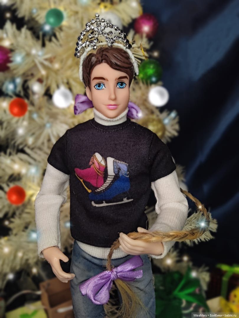 Новогодний утренник — Куклы Barbie (Барби): Looks