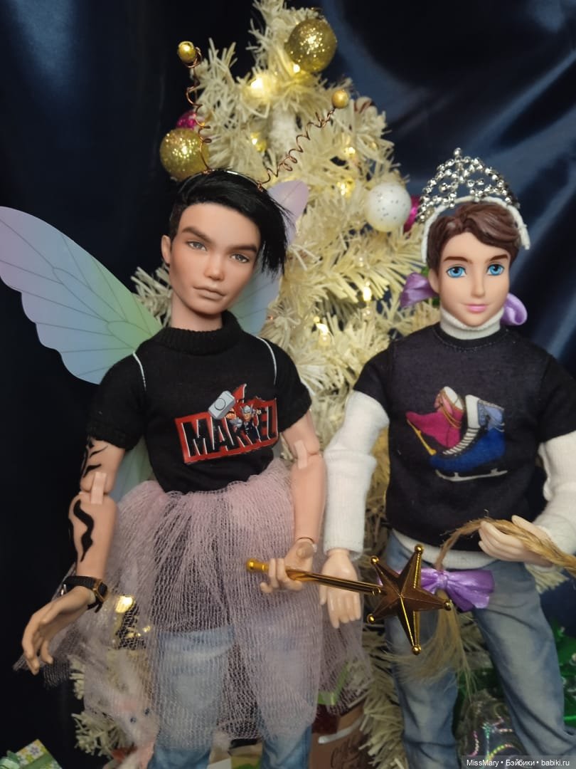 Новогодний утренник — Куклы Barbie (Барби): Looks