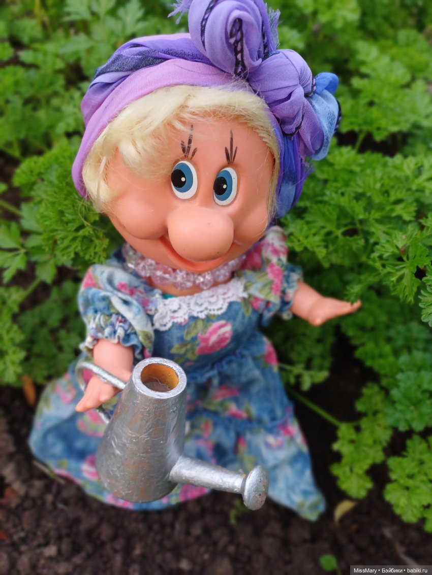 Весёлые картинки. Тётя Фаина, хозяюшка-огородница