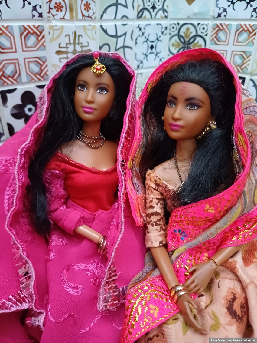 Куклы-близнецы в моей коллекции