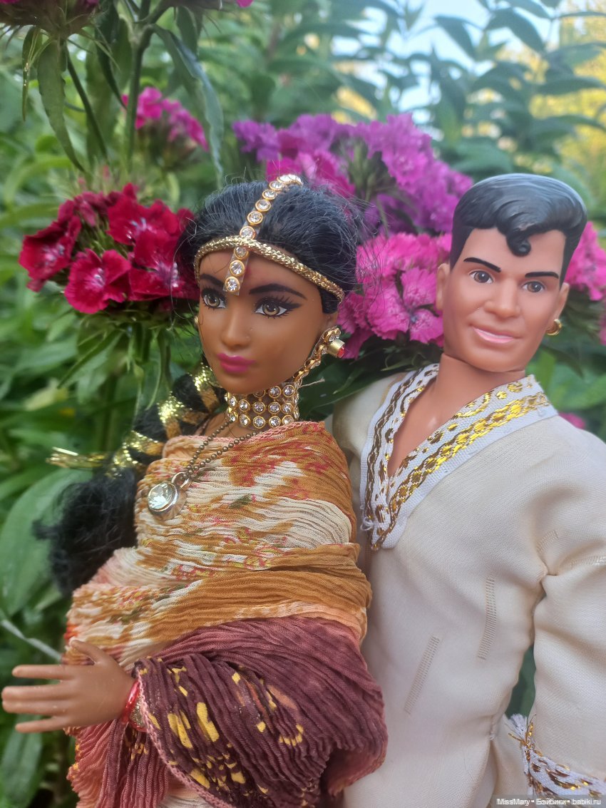 Куклы-близнецы в моей коллекции