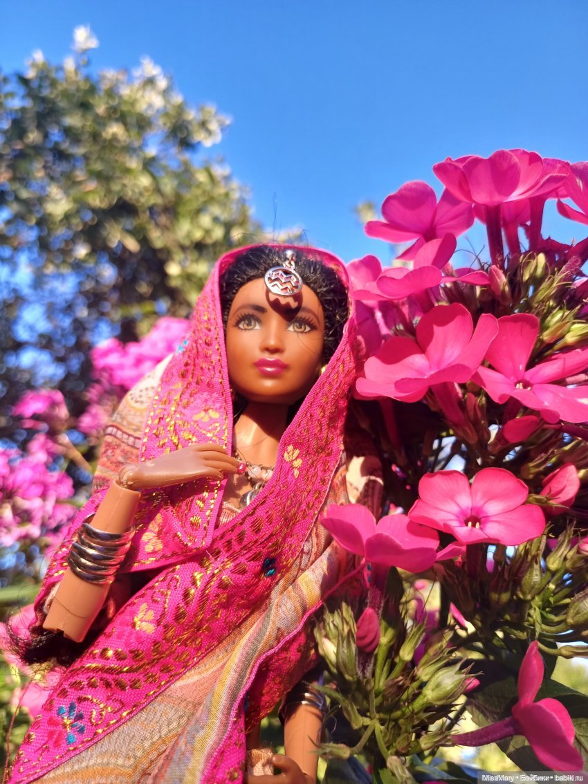 Куклы-близнецы в моей коллекции