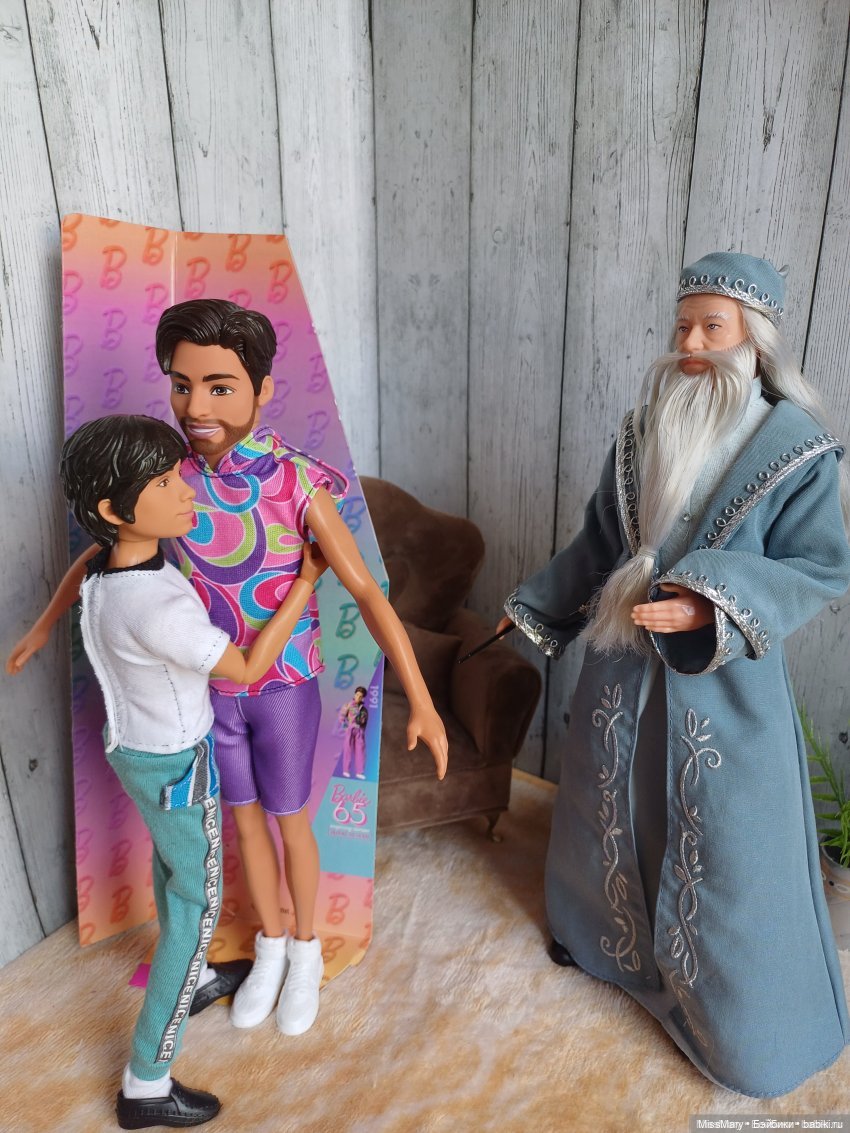 Итоги куклогода 2025 — Коллекции игровых кукол (Playline): фото полок