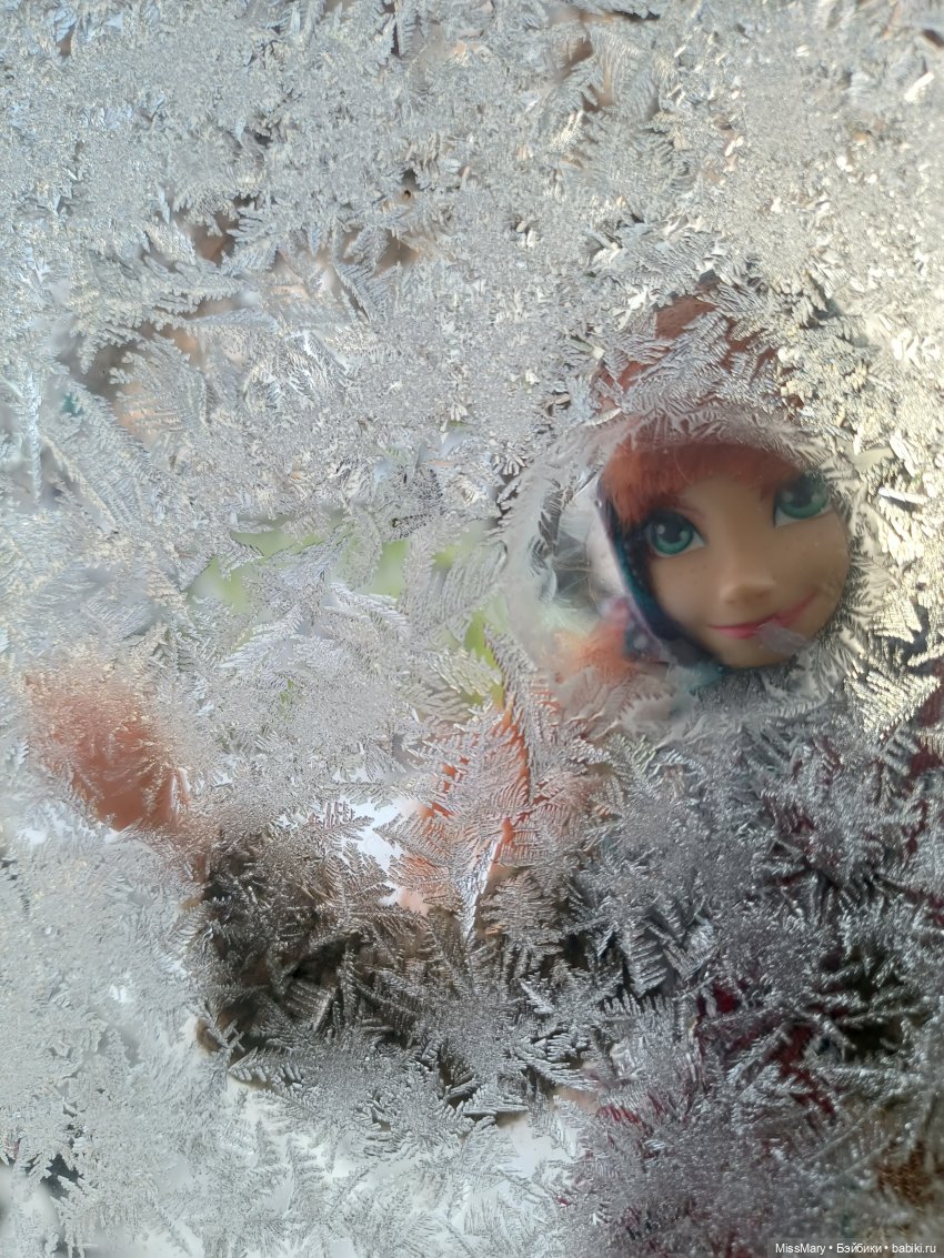 Морозные узоры, Аня и Таня