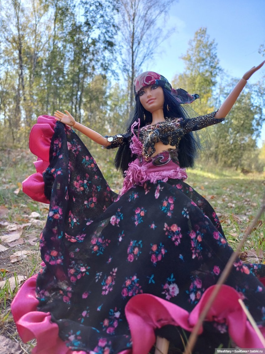 20 самых любимых Барби — Куклы Barbie (Барби): Looks (фото 2)