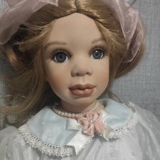 Невероятная фарфорочка Lea от Queens gallery Невероятная фарфорочка Lea от Queens gallery