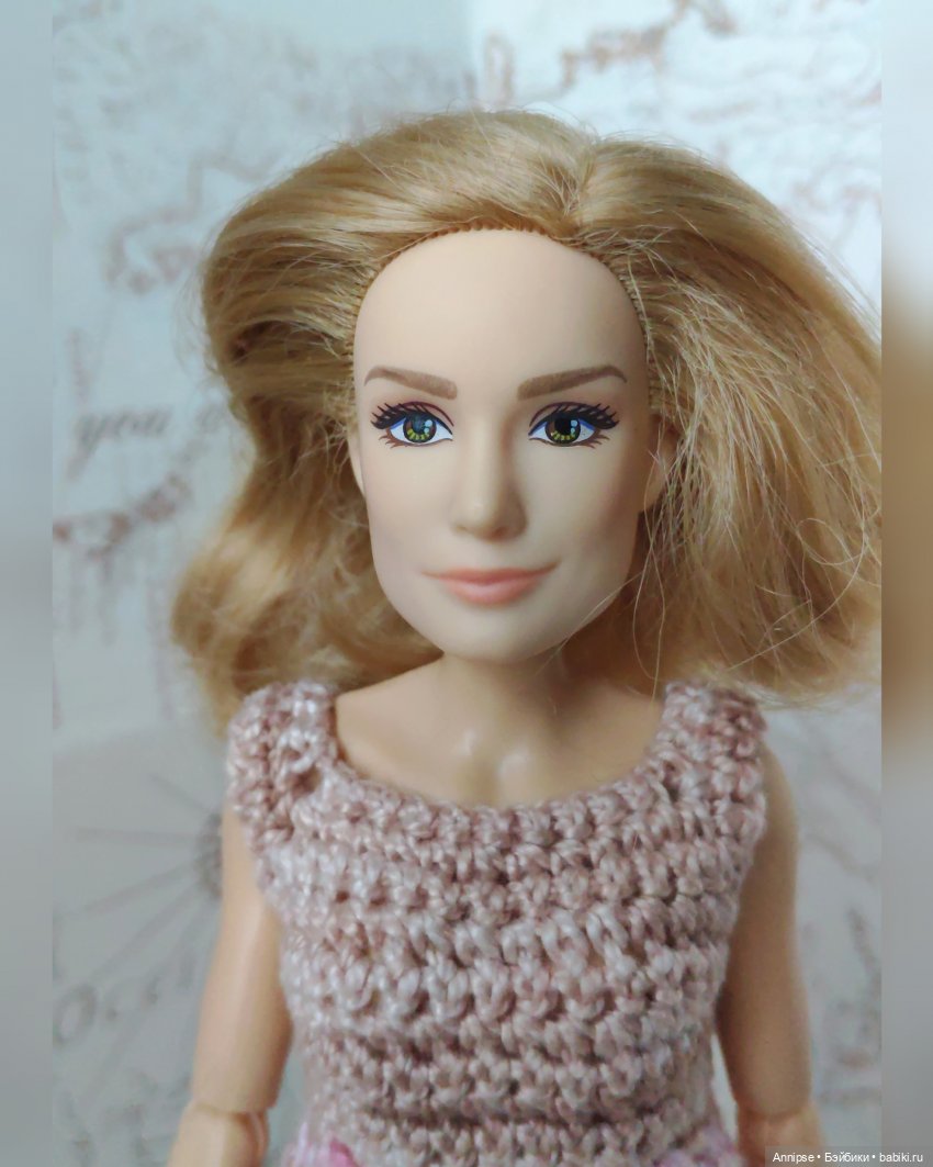 Гибрид куклы xasbro капитана Марвел на теле рестлерши WWE (фото 7)