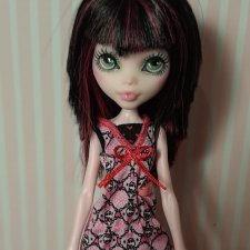 Потому что нельзя быть красивой такой