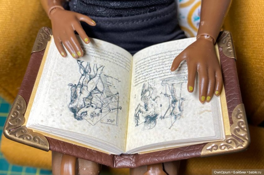 Миниатюрные книги с обложками из кожи (фото 5)