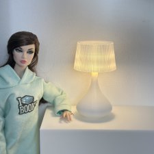 Лампа (полупрозрачный абажур) 1/6