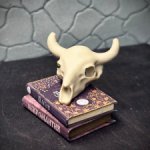 Череп бизона (костяной белый)