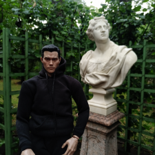 Ли Бён Хон в Летнем саду