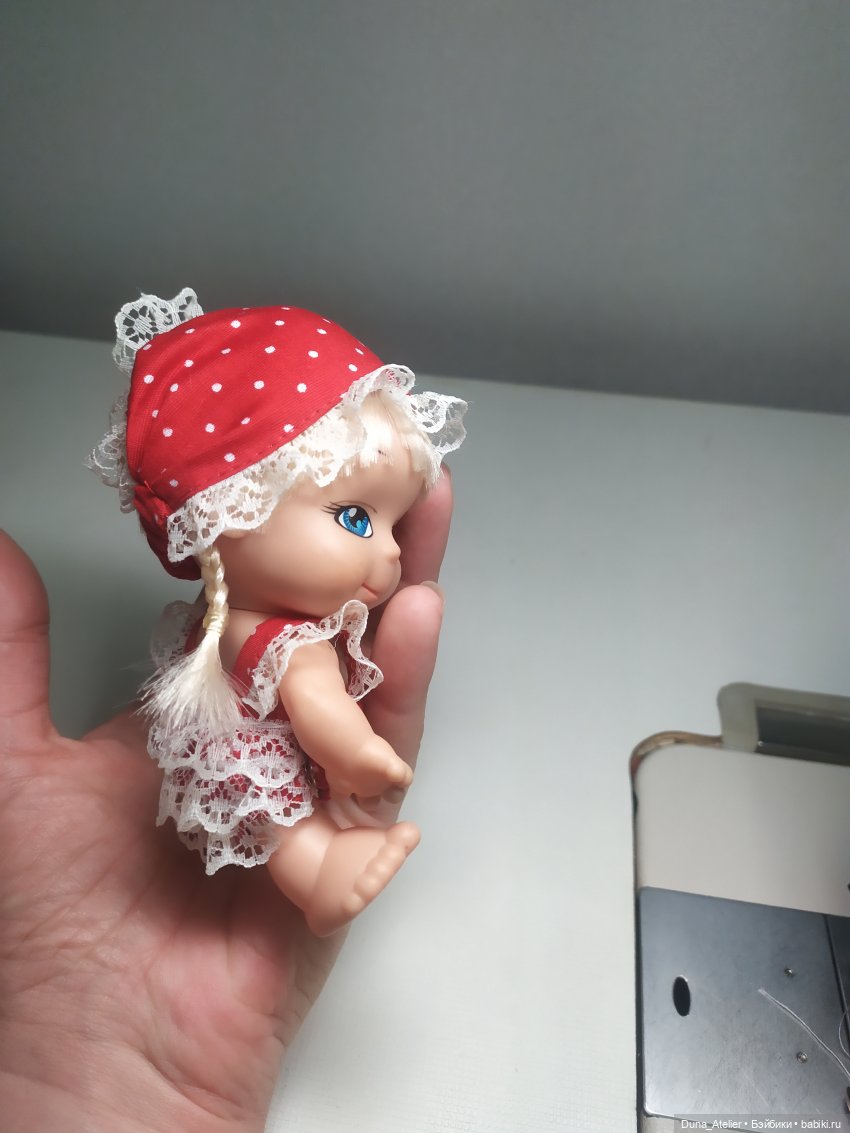 Красная Шапочка в детстве (фото 2)