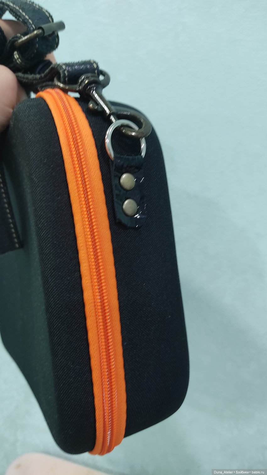 Переноска для куклы из того, что было (фото 6)