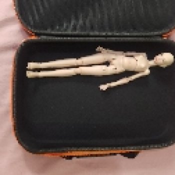 Переноска для куклы из того, что было