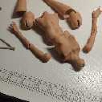 Переделка ножек авторской куколки